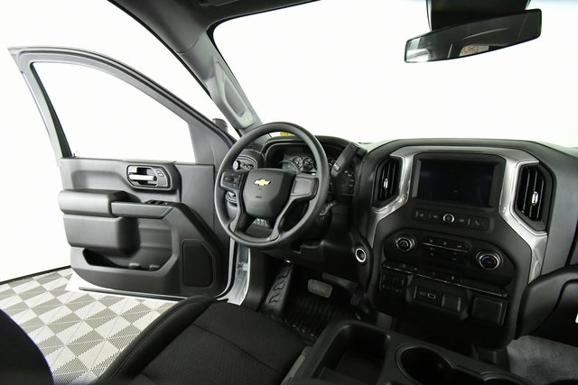 2025 Chevrolet Silverado 3500HD Work Truck photo 18