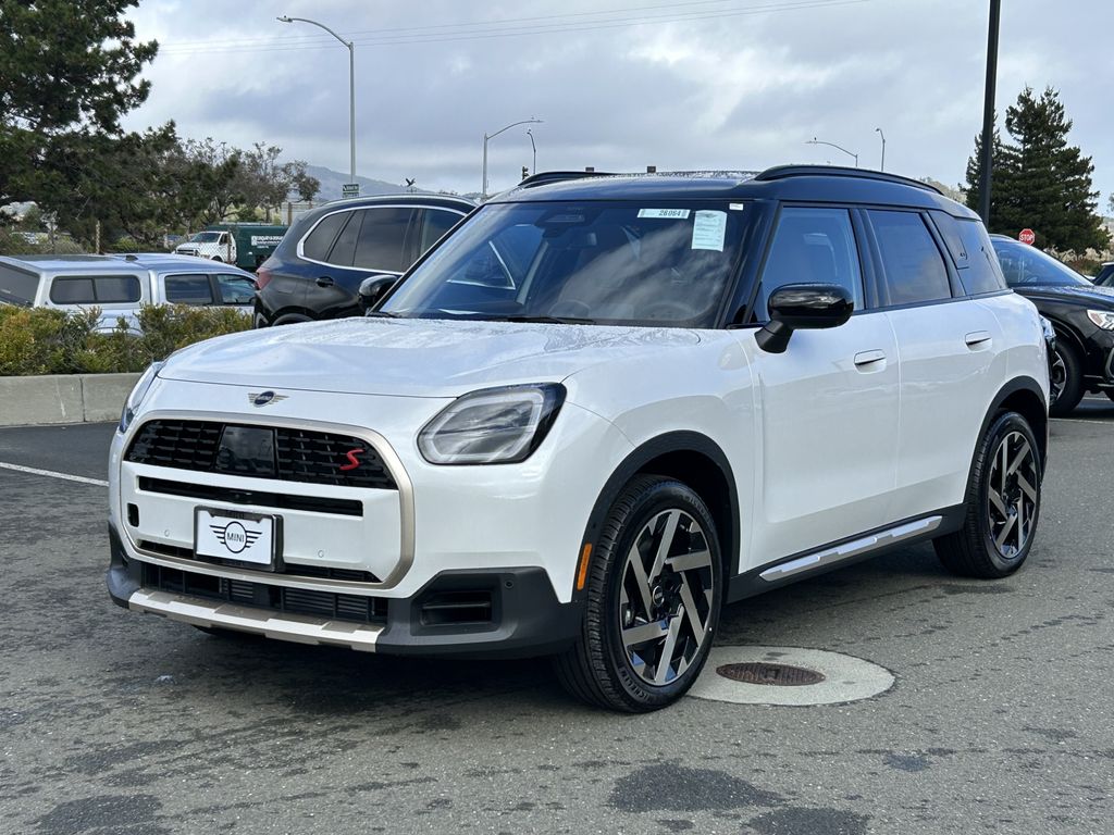 2026 MINI Countryman S's photo
