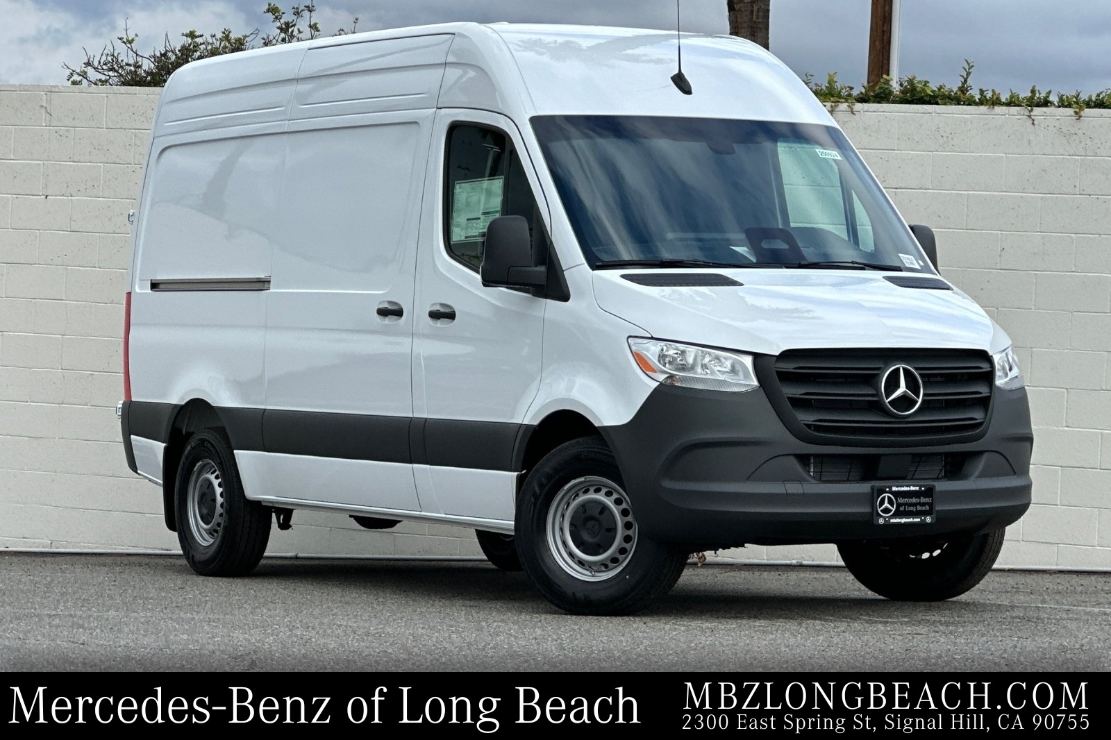 2025 Mercedes-Benz Sprinter Cargo Van Base's photo