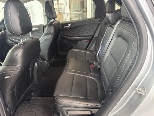 2022 Ford Escape SEL photo 10