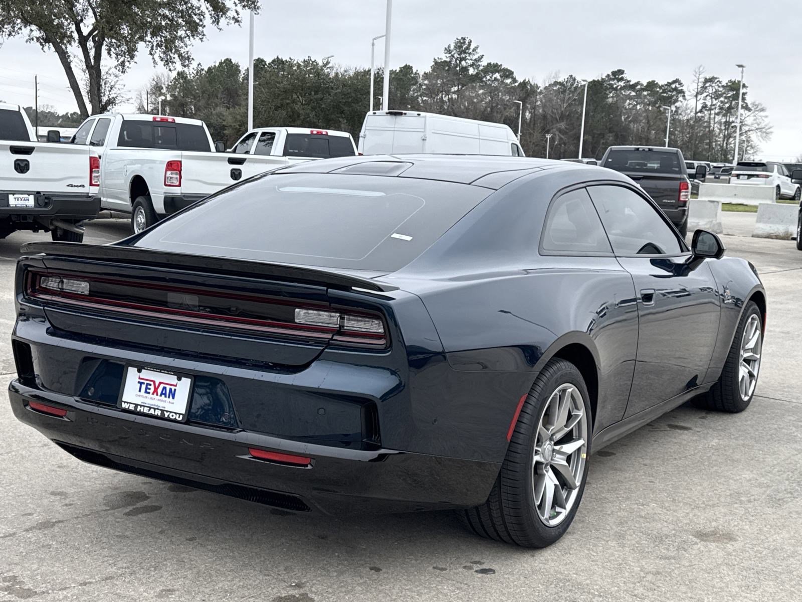 2025 Dodge Charger Scat Pack photo 3