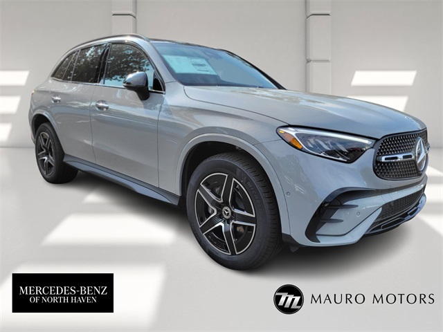 2026 Mercedes-Benz GLC Base's photo