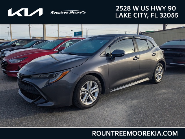 2022 Toyota Corolla Hatchback SE's photo