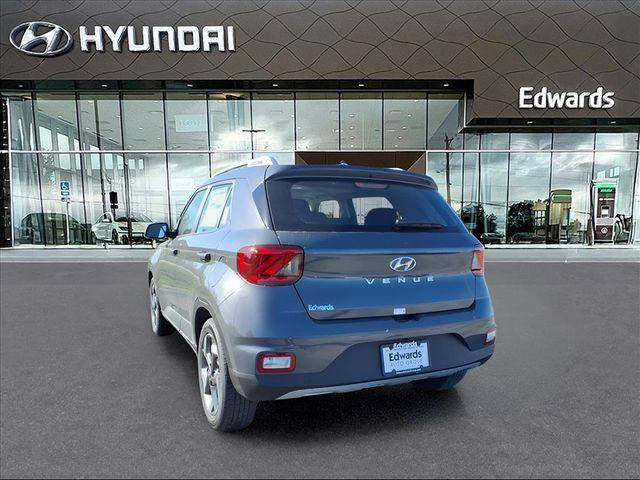 2026 Hyundai Venue SEL photo 2