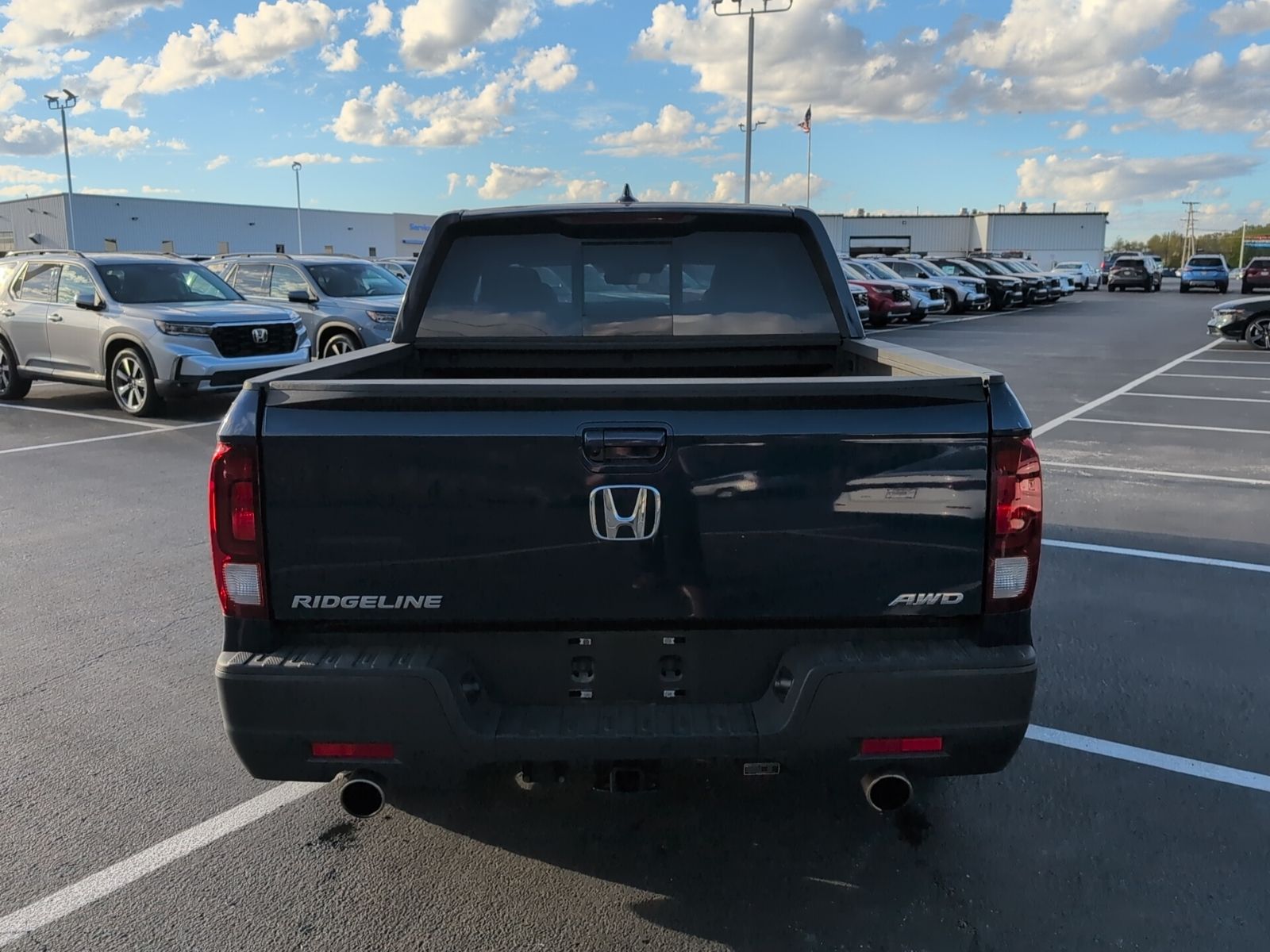2023 Honda Ridgeline RTL photo 4