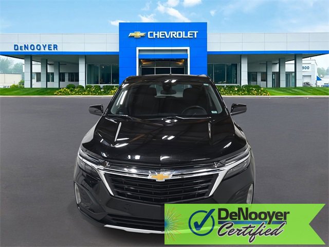 2022 Chevrolet Equinox LT photo 2