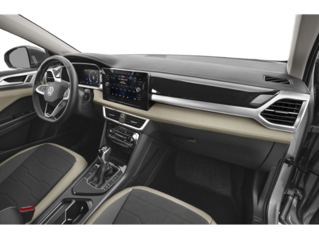 2025 Volkswagen Taos SE photo 12