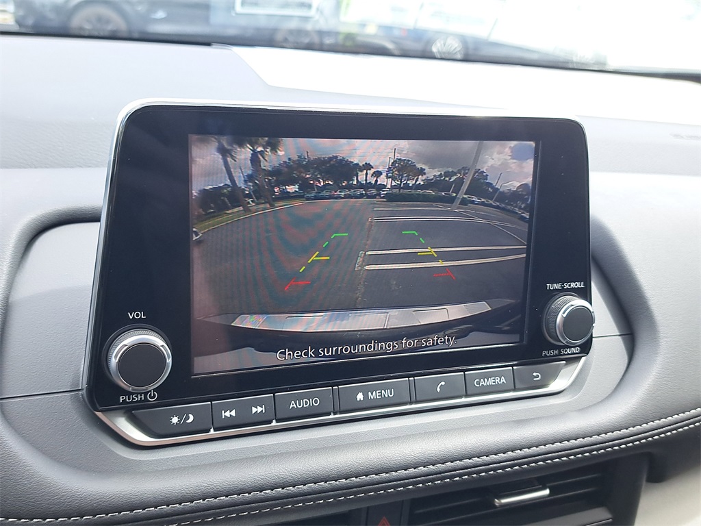2026 Nissan Rogue SV photo 28