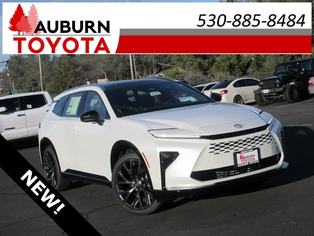 2026 Toyota Crown Signia Limited's photo