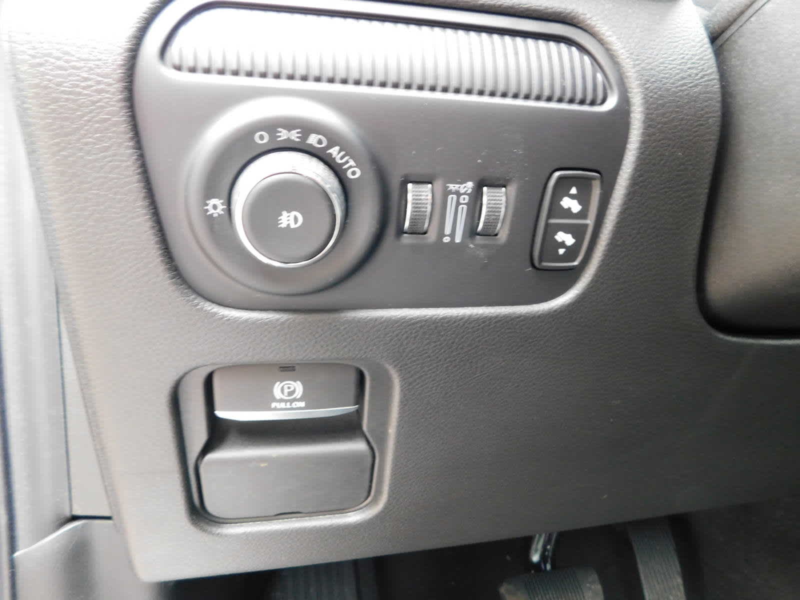 2024 Jeep Grand Wagoneer L Base photo 16