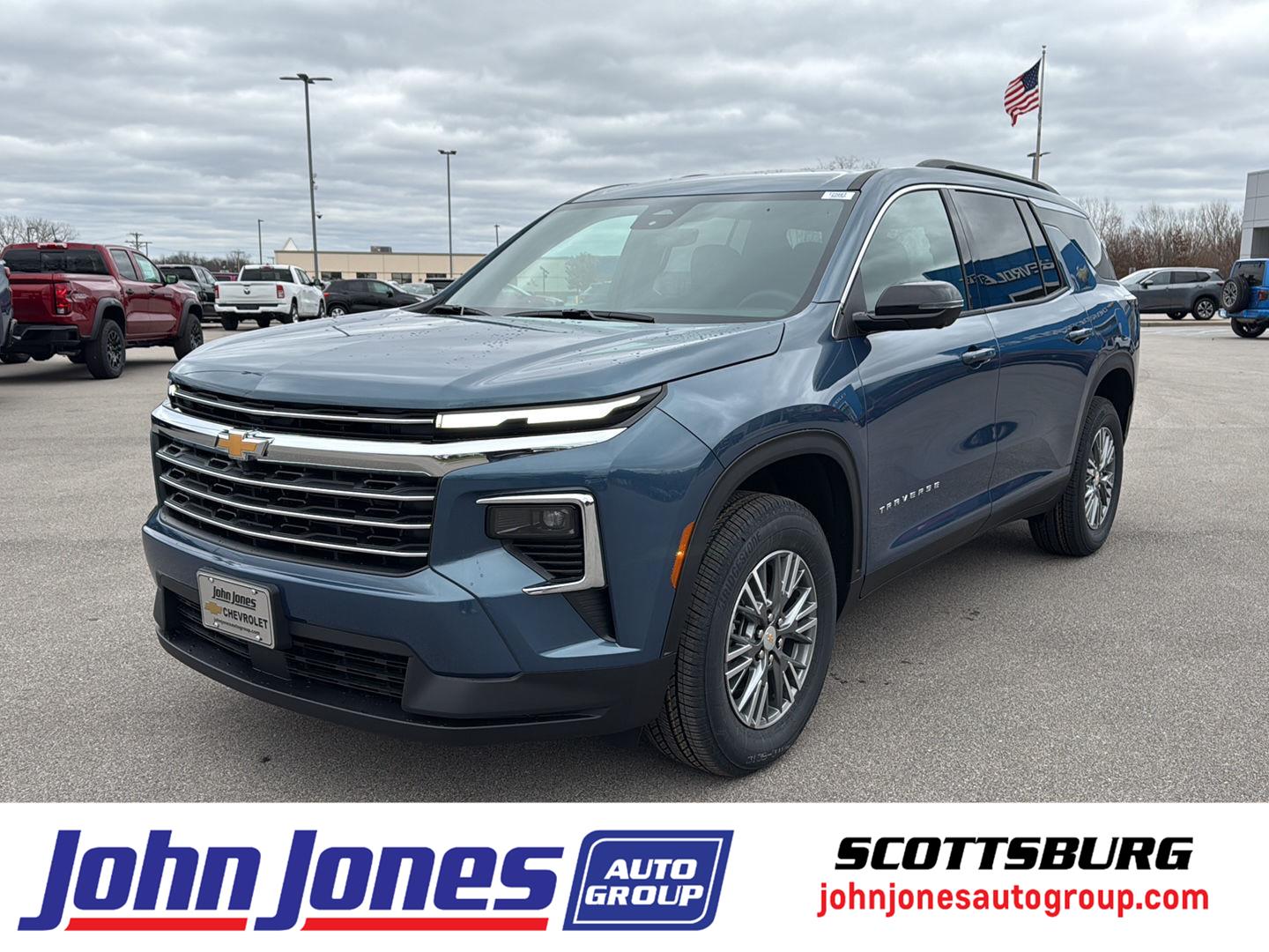 2026 Chevrolet Traverse LT's photo