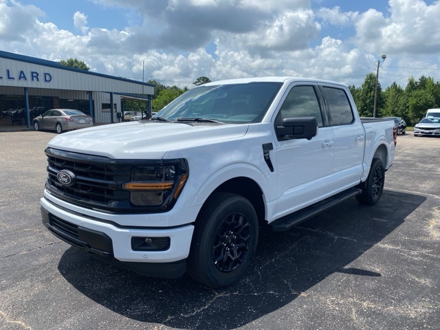 2025 Ford F-150 XLT photo 11