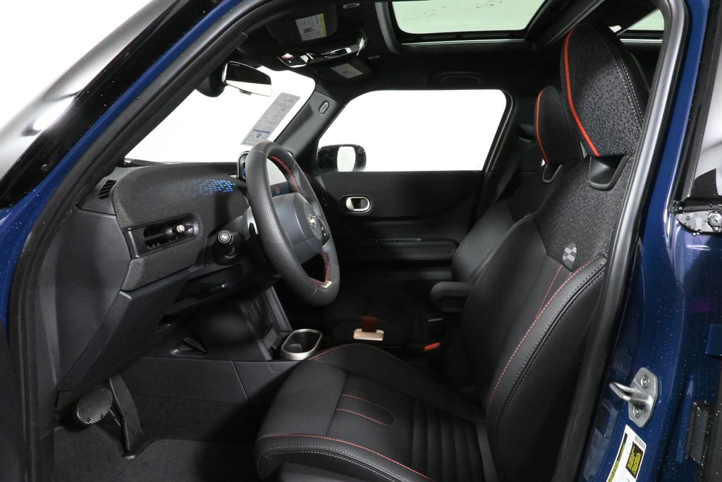 2026 Mini Cooper 4 Door Hardtop S Iconic photo 3