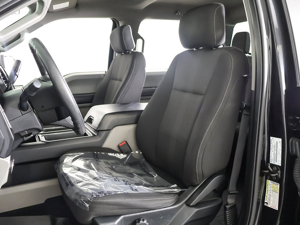 2017 Ford F-150 XL photo 18
