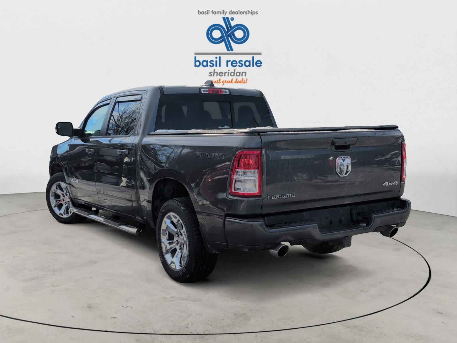 2021 Ram 1500 Big Horn photo 3