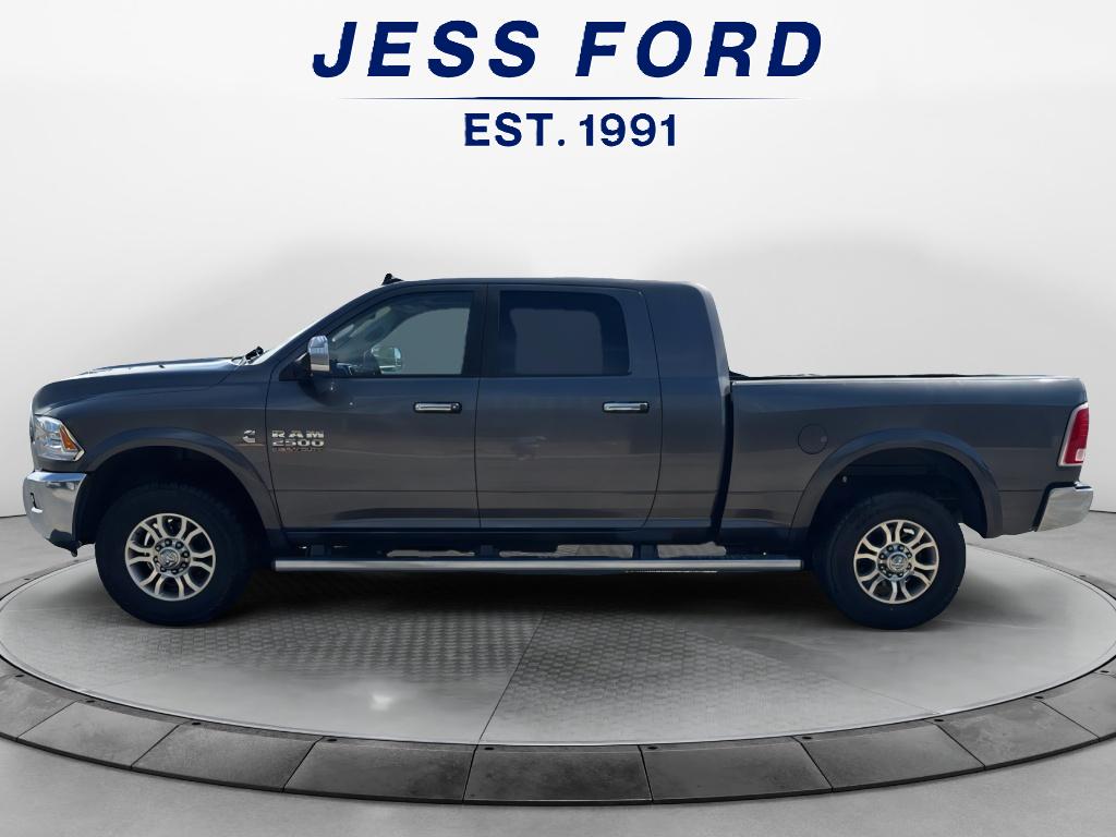 2015 Ram 2500 Laramie photo 2