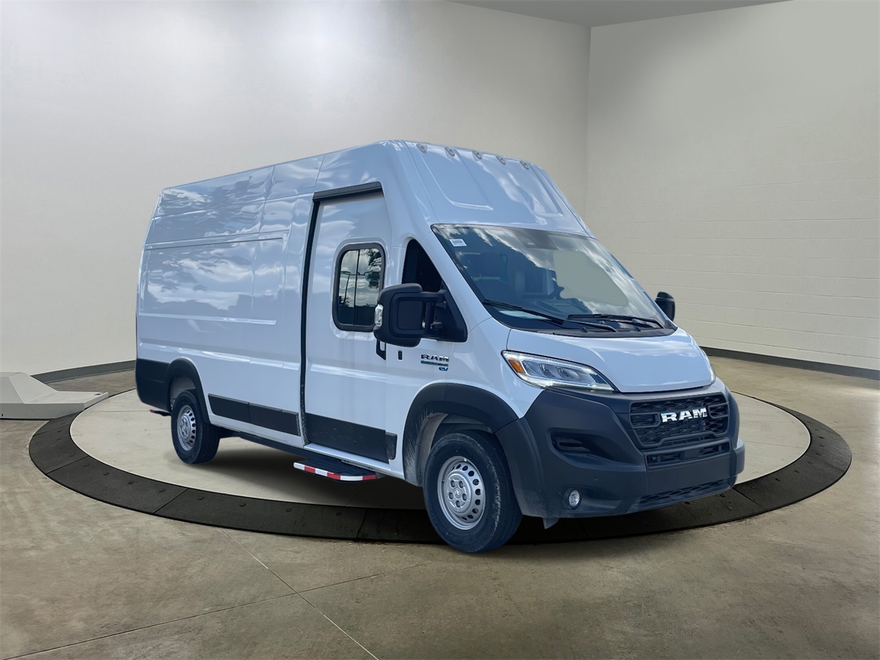 2024 Ram ProMaster 3500 photo 2