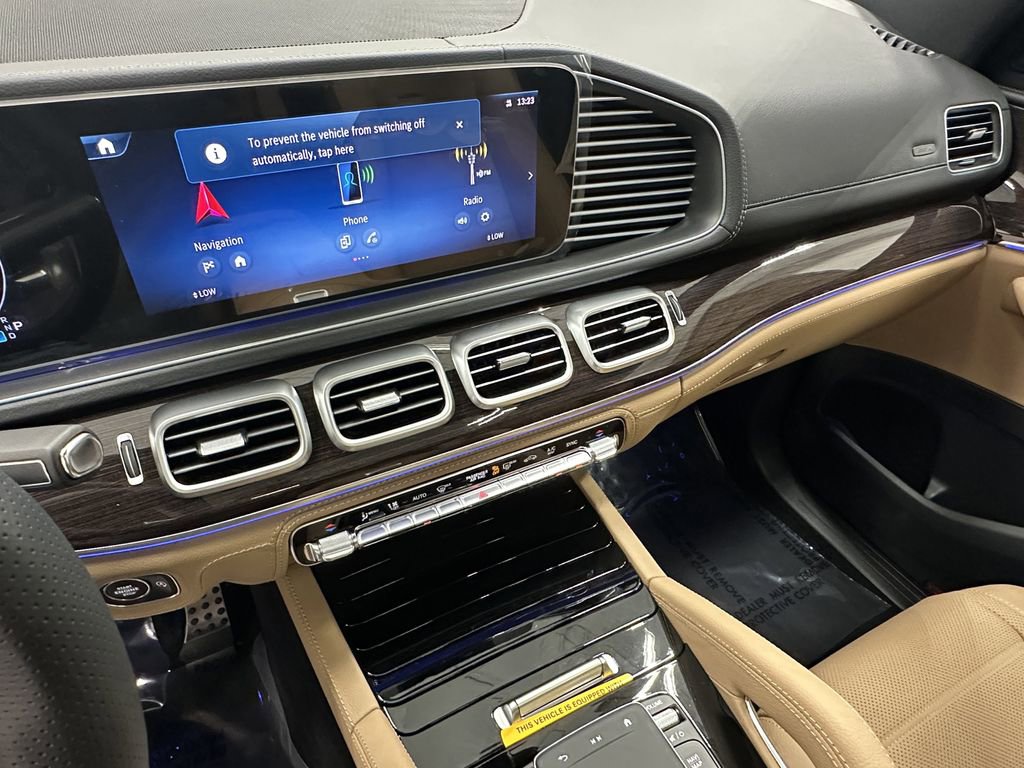 2026 Mercedes Benz GLS 450 4MATIC photo 31