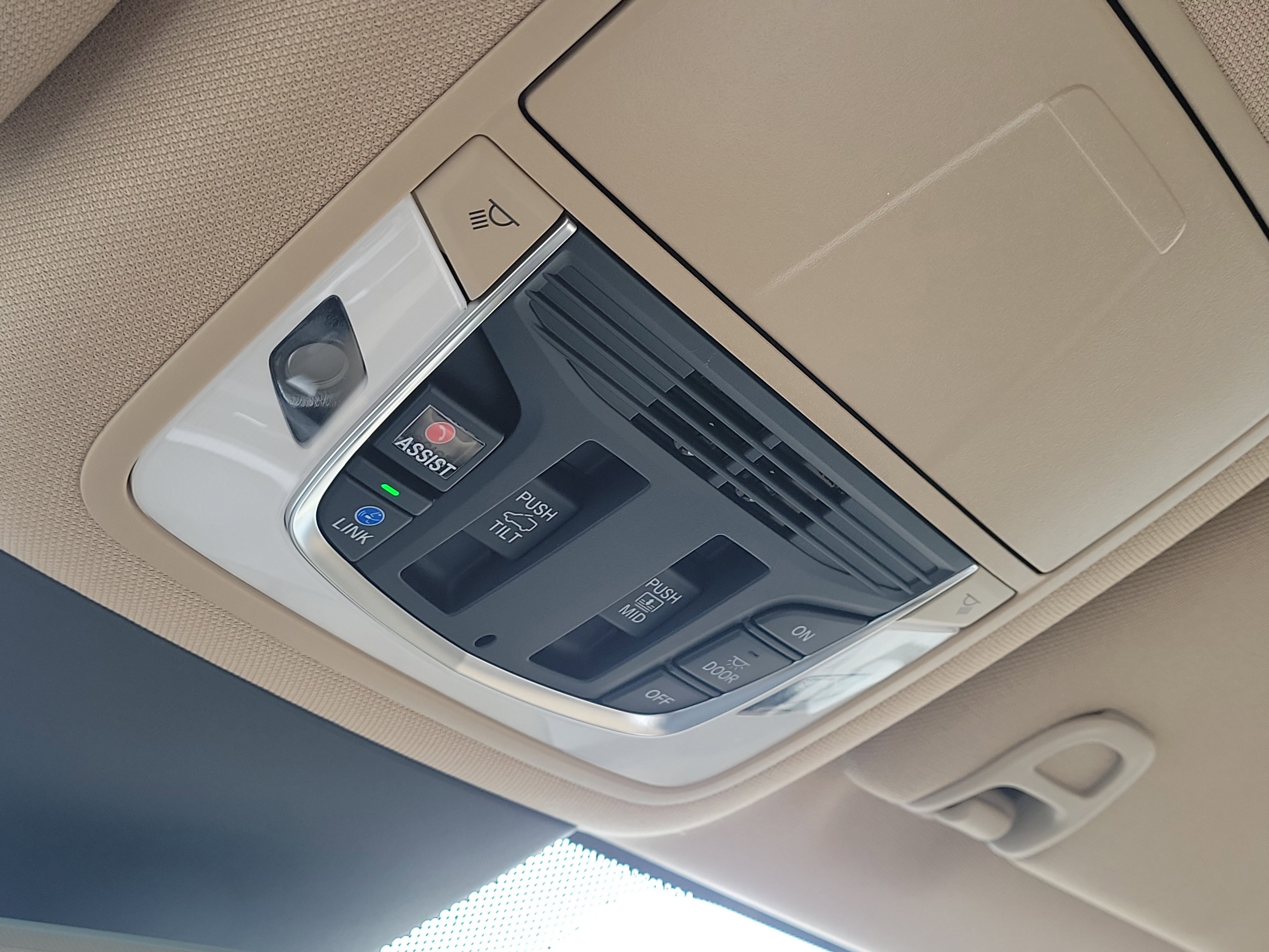 2023 Acura MDX photo 4
