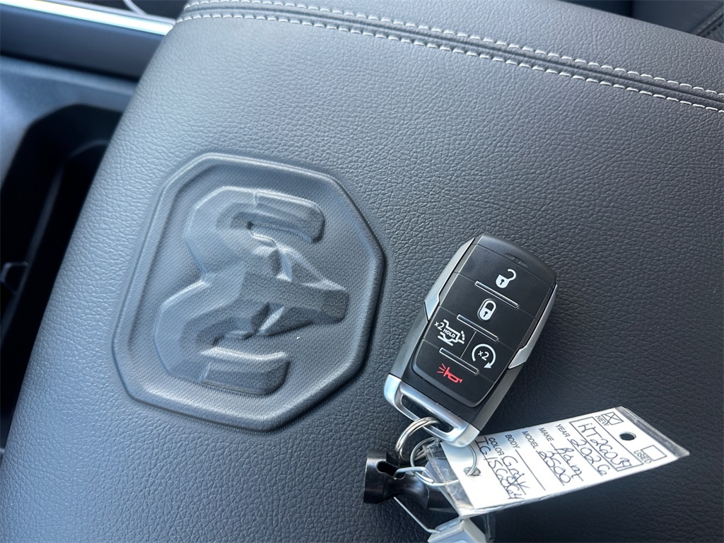 2026 Ram 2500 Laramie photo 33