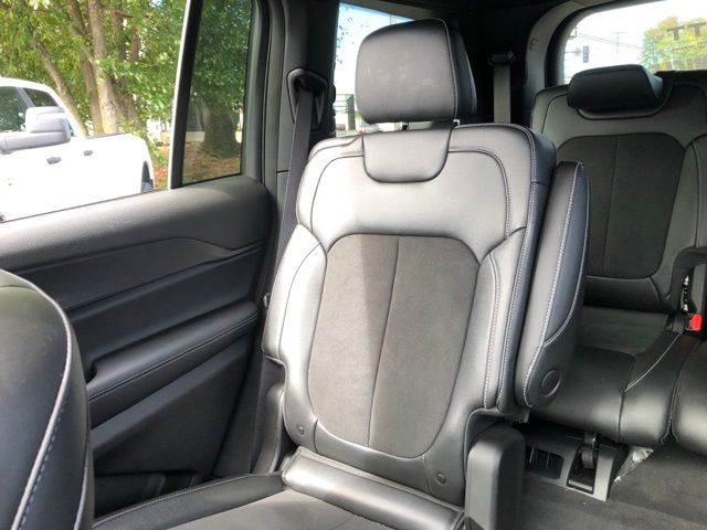 2025 Jeep Grand Cherokee Altitude X photo 38