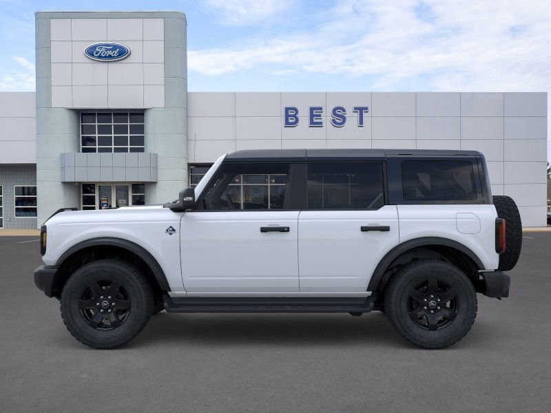2025 Ford Bronco Outer Banks photo 3