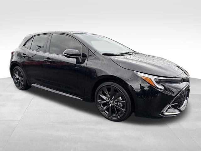 2024 Toyota Corolla Hatchback XSE's photo