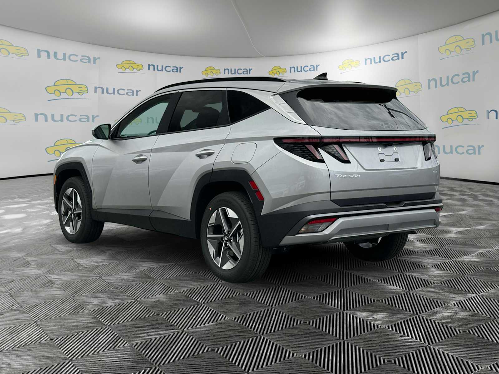 2025 Hyundai Tucson SEL Convenience photo 3