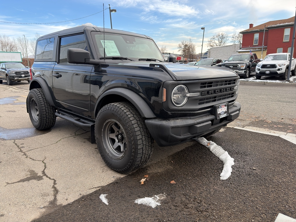 2022 Ford Bronco 2-Door Base