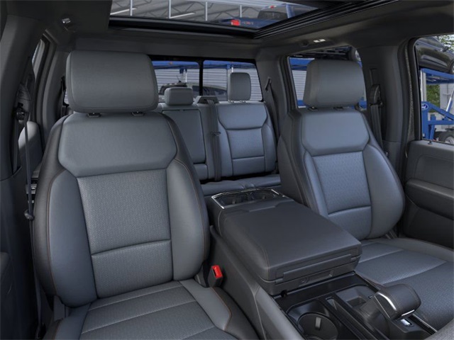 2025 Ford F-150 Lightning Lariat photo 10