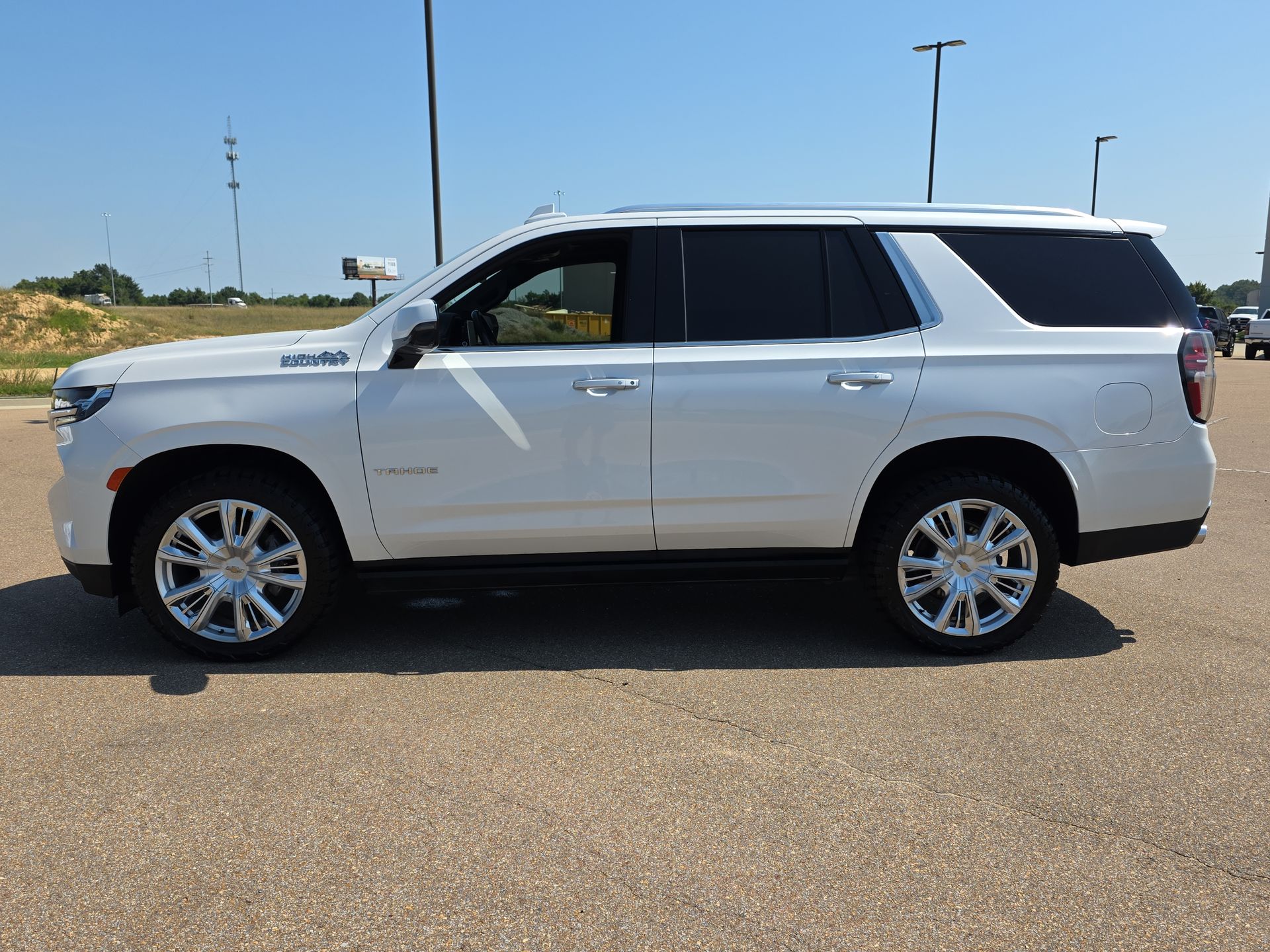 2022 Chevrolet Tahoe High Country photo 5
