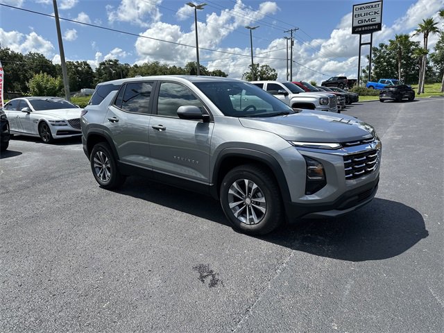 2026 Chevrolet Equinox LT photo 2