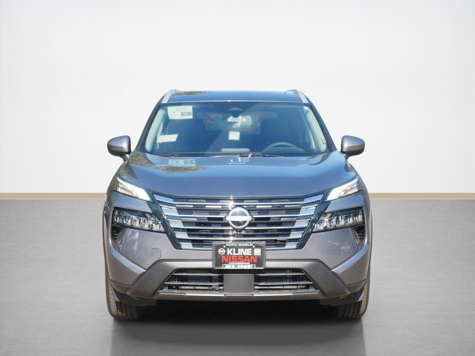 2026 Nissan Rogue SV photo 4