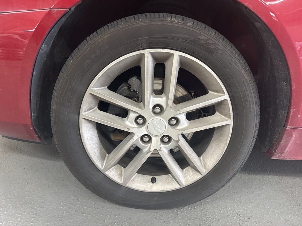 2013 Chevrolet Impala LTZ photo 4