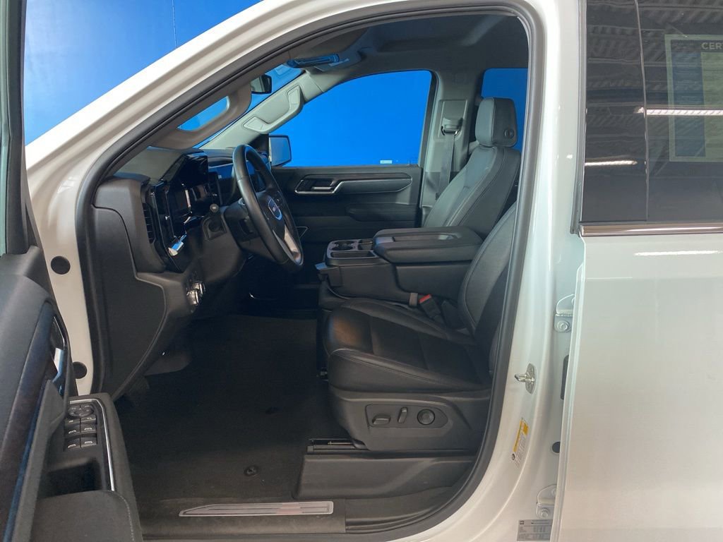 2025 Gmc Sierra 1500 SLT photo 6