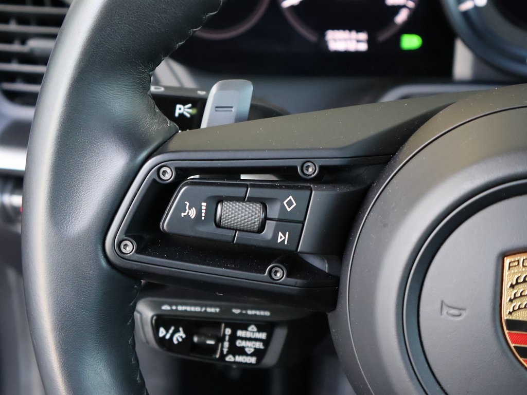 2021 Porsche 911 Targa 4S photo 24