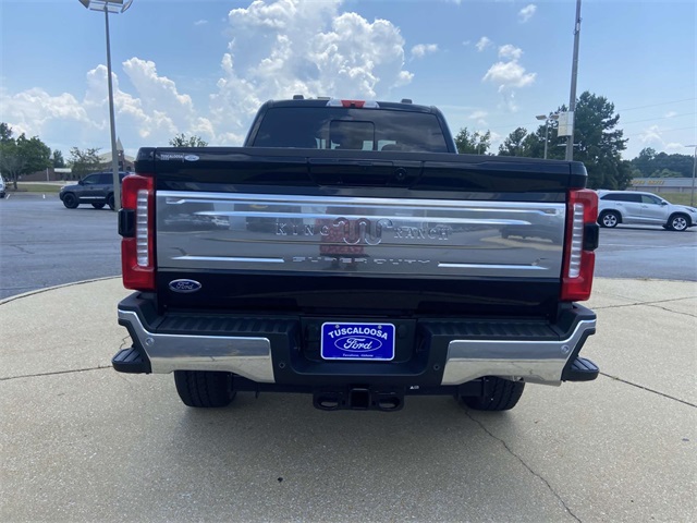 2025 Ford F-250 photo 3