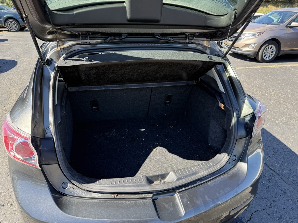 2012 Mazda Mazda3 s Touring photo 5