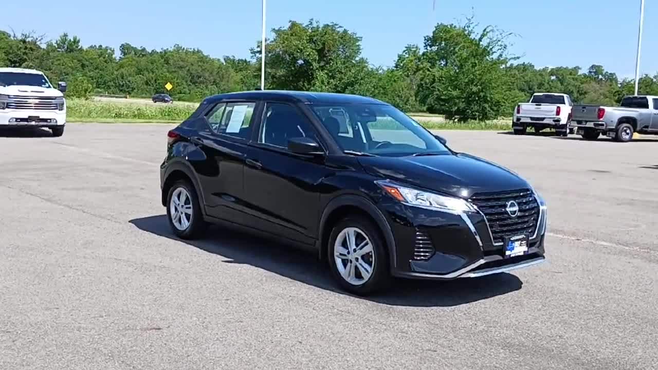 Used 2024 Nissan Kicks S with VIN 3N1CP5BV6RL555715 for sale in Hugo, OK