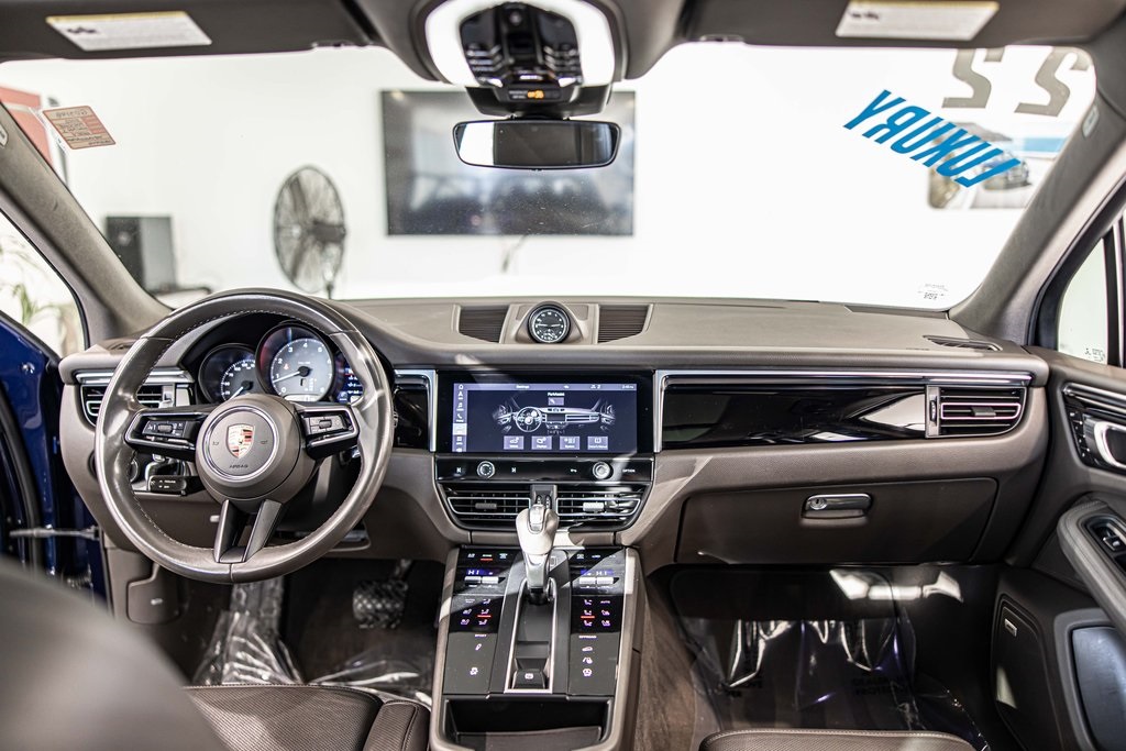 2022 PORSCHE MACAN - Image 34