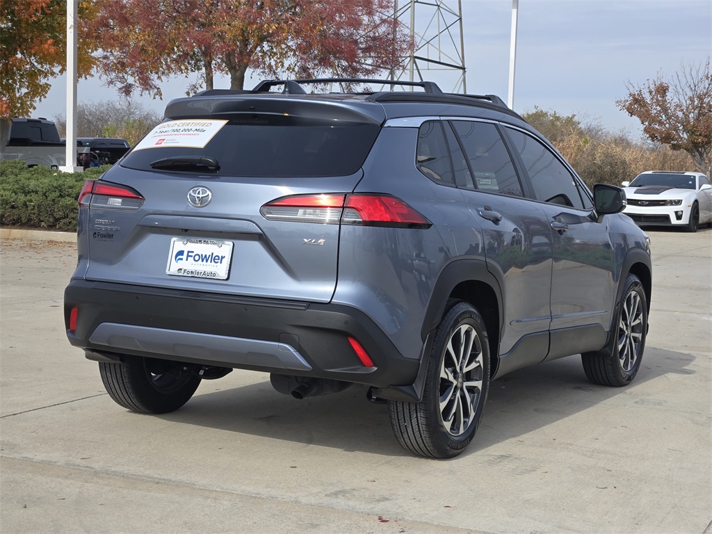 2025 Toyota Corolla Cross XLE photo 4