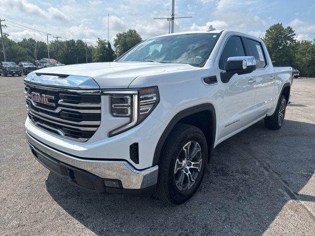 2025 GMC Sierra 1500 SLT's photo