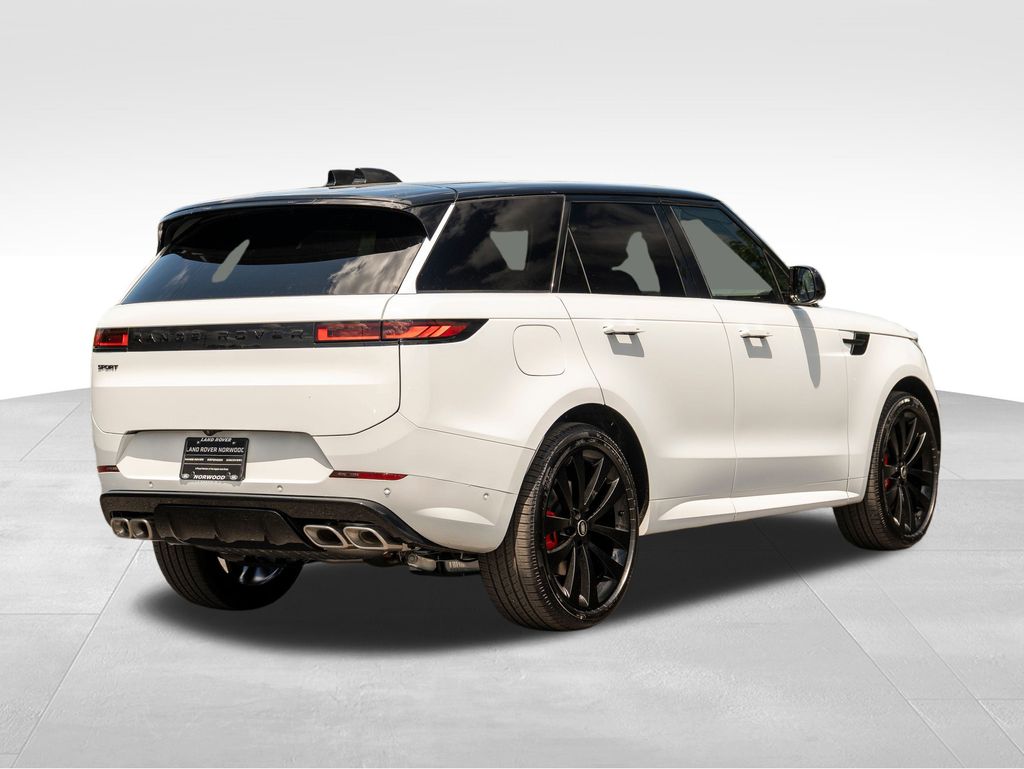 2025 Land Rover Range Rover Sport SE photo 2