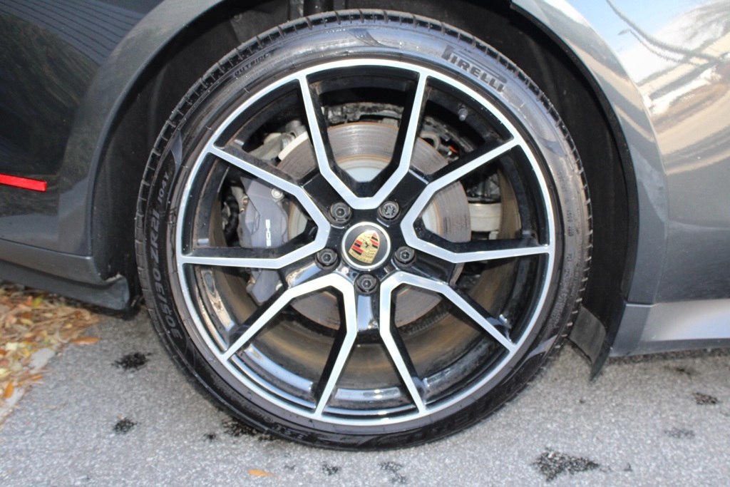 2023 Porsche Taycan S photo 14