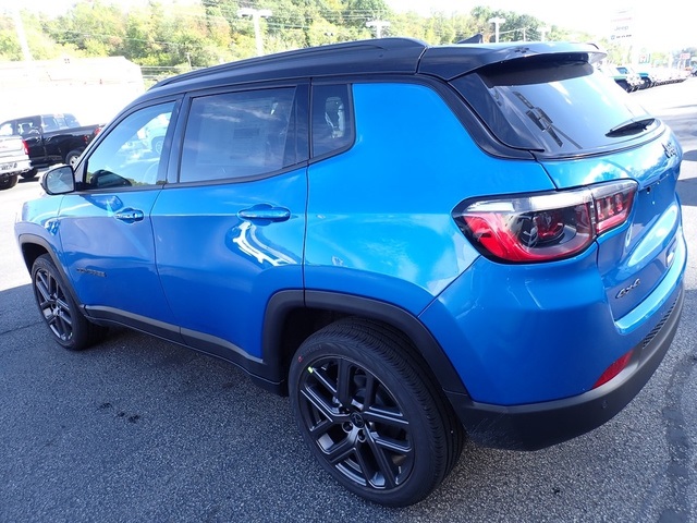 2026 Jeep Compass Limited Altitude photo 3