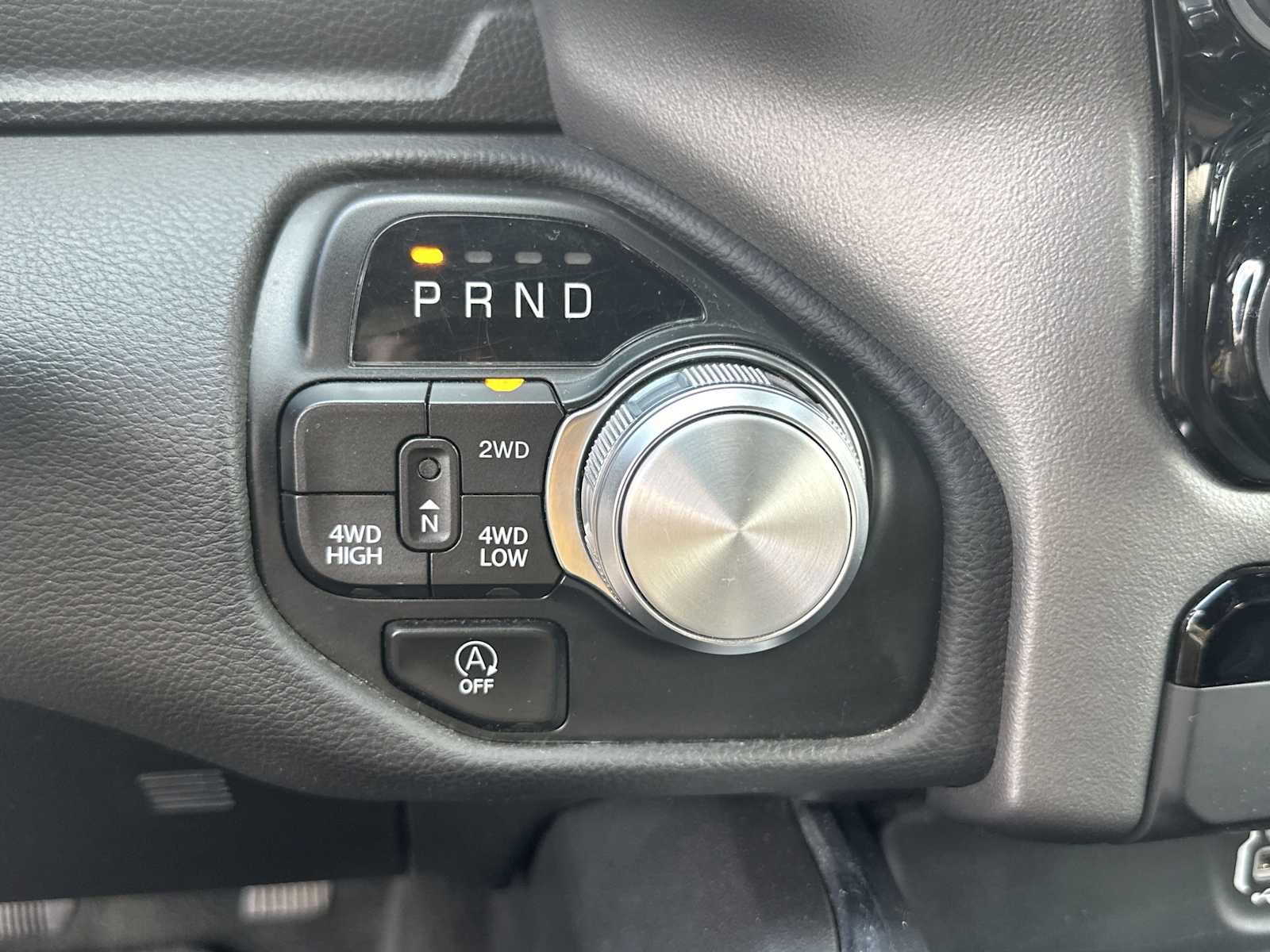 2024 Ram 1500 Laramie photo 25