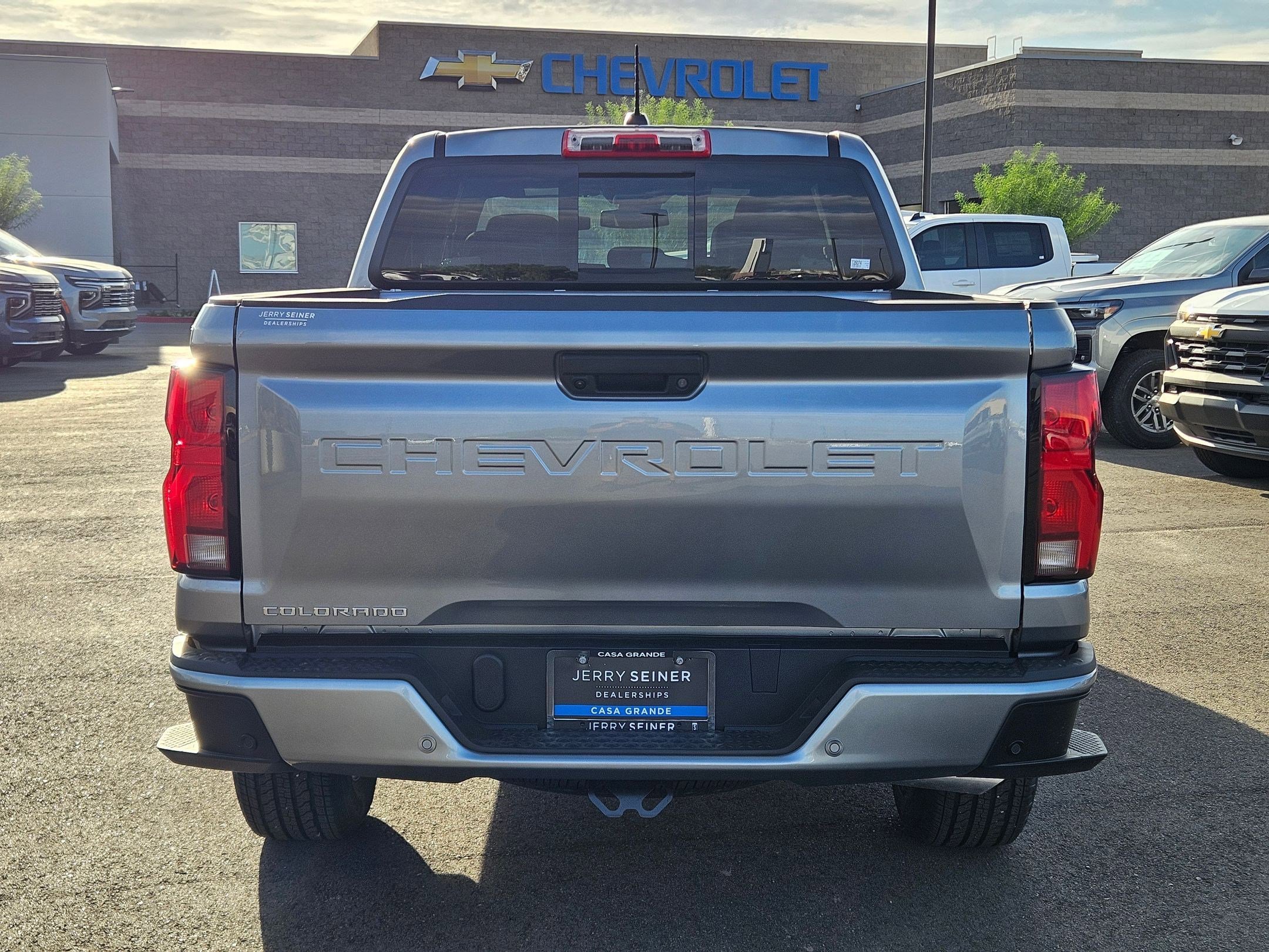 2026 Chevrolet Colorado LT photo 4