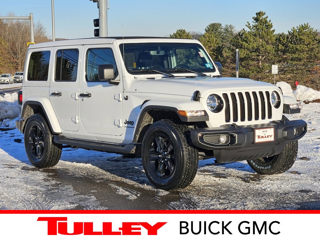 2023 Jeep Wrangler 4-Door Sahara Altitude's photo