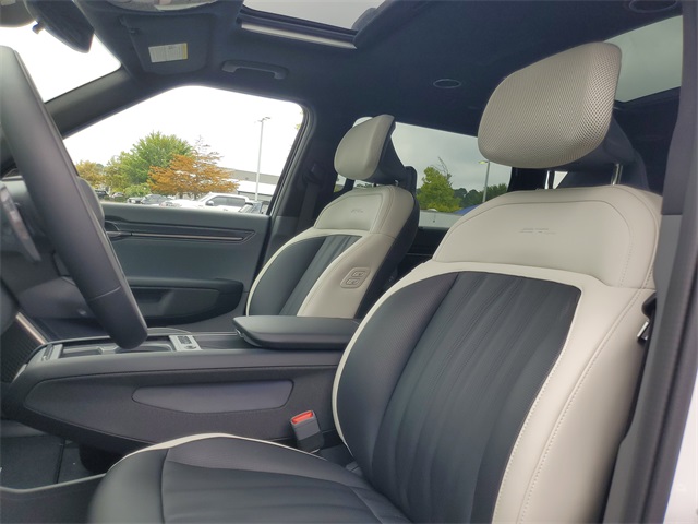2026 Kia EV9 GT-Line photo 13
