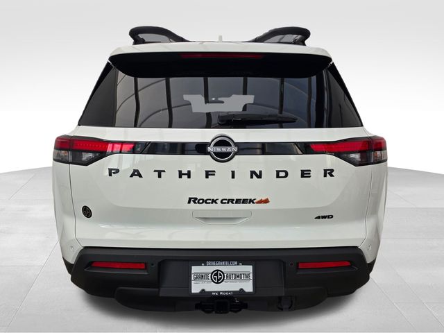 2025 Nissan Pathfinder SV photo 4